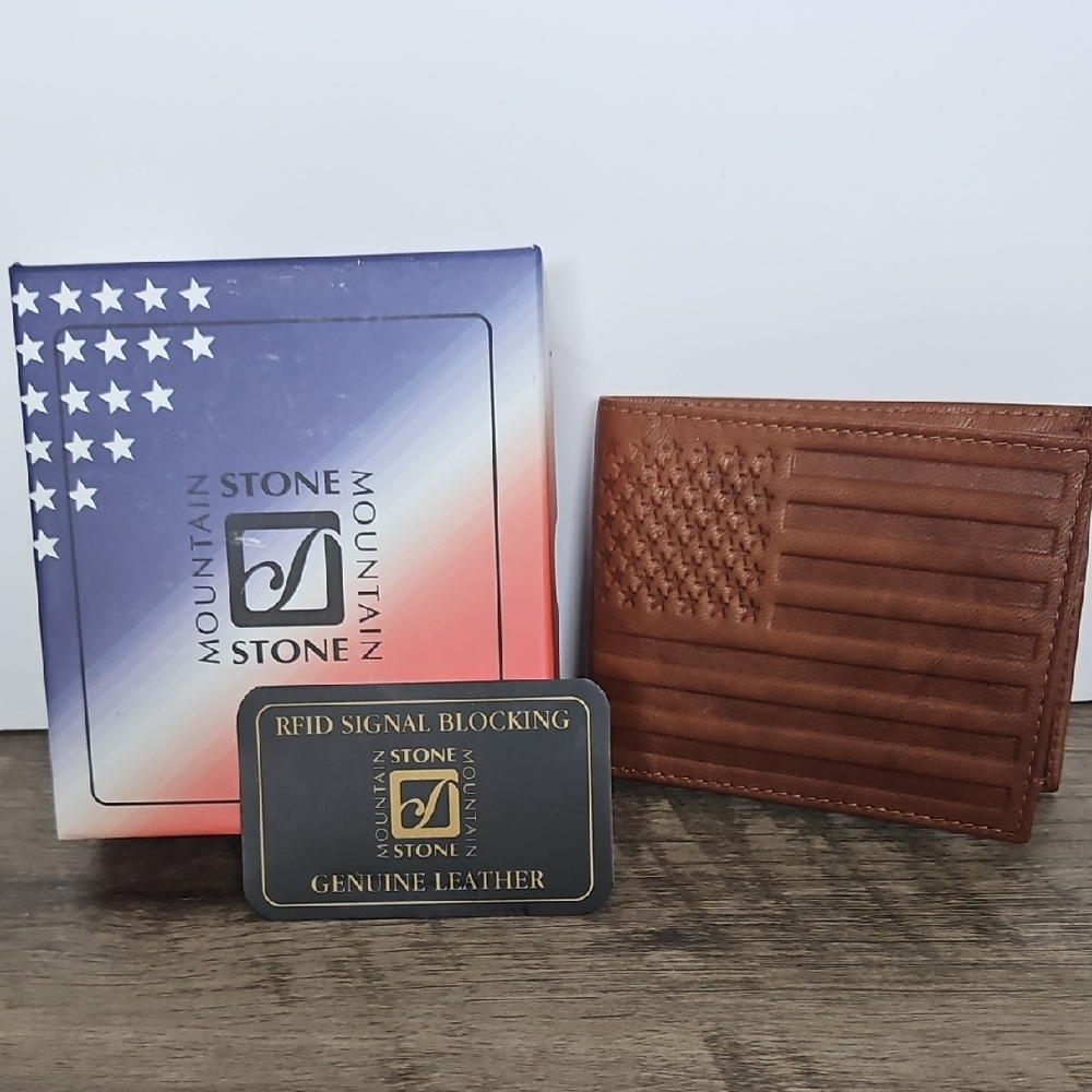 Stone Mountain Brown Genuine LEATHER RFID wallet